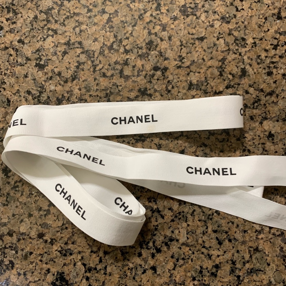 CHANEL 💖 9. Ft of Ribbon